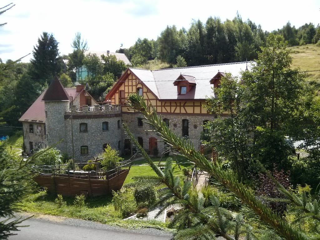 Zbójna Debra Bed and Breakfast Golejów Buitenkant foto