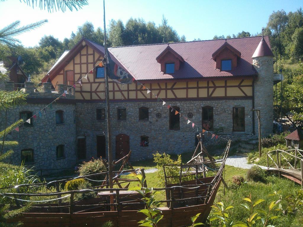 Zbójna Debra Bed and Breakfast Golejów Kamer foto