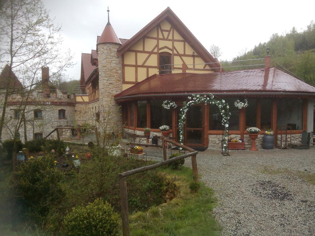 Zbójna Debra Bed and Breakfast Golejów Buitenkant foto